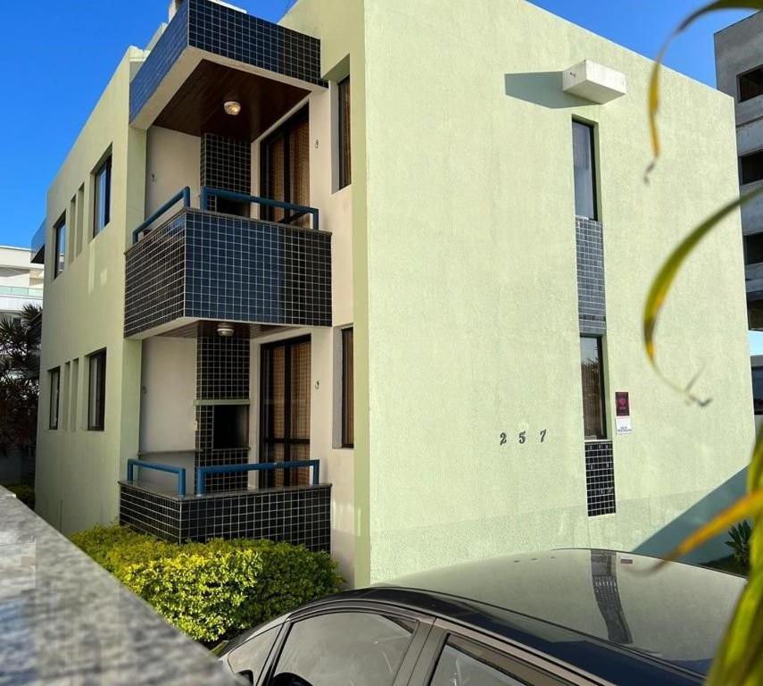 Apto Praia De Mariscal E Canto Grande Bombinhas Sc - Canela Flats 02 Apartment Exterior photo